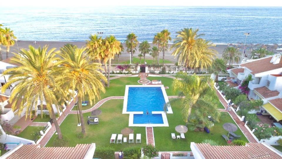 Beachfront Oasis In Costa Del Sol. * Caleta De Velez